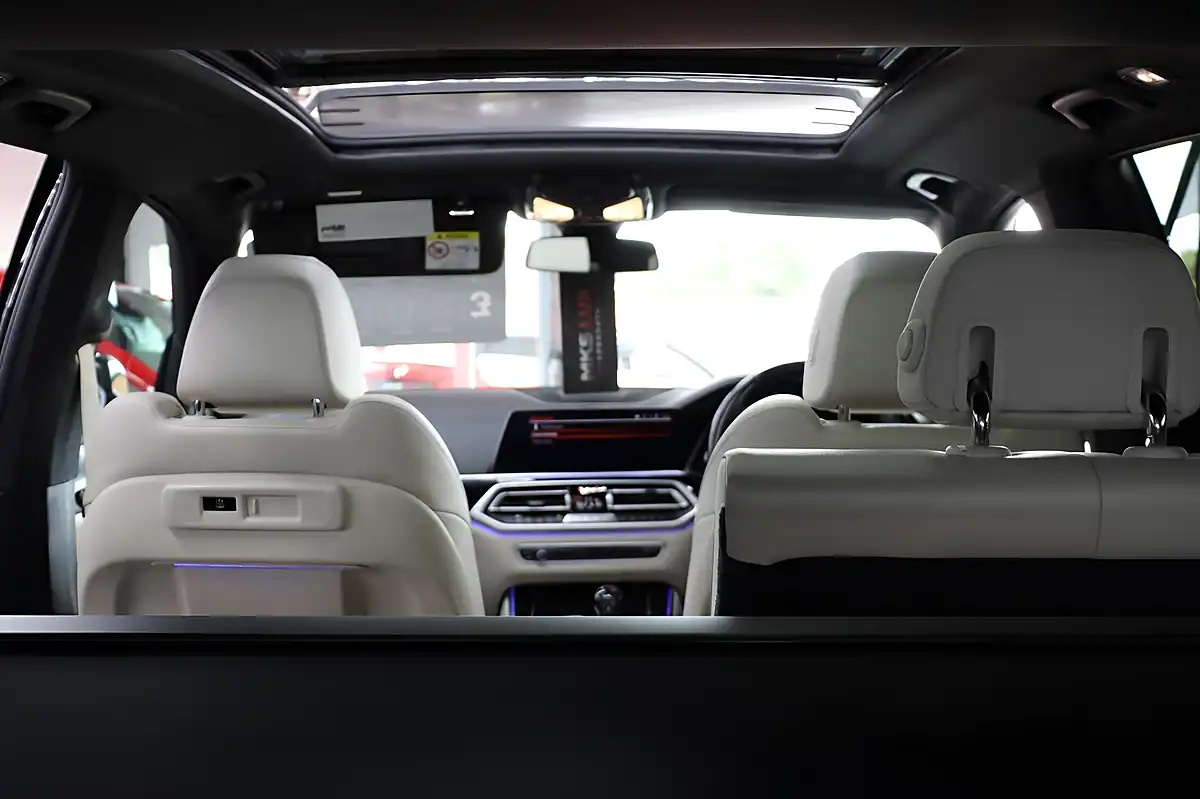 Used 2019 BMW X5 M Sport Black - Interior and Exterior details 18