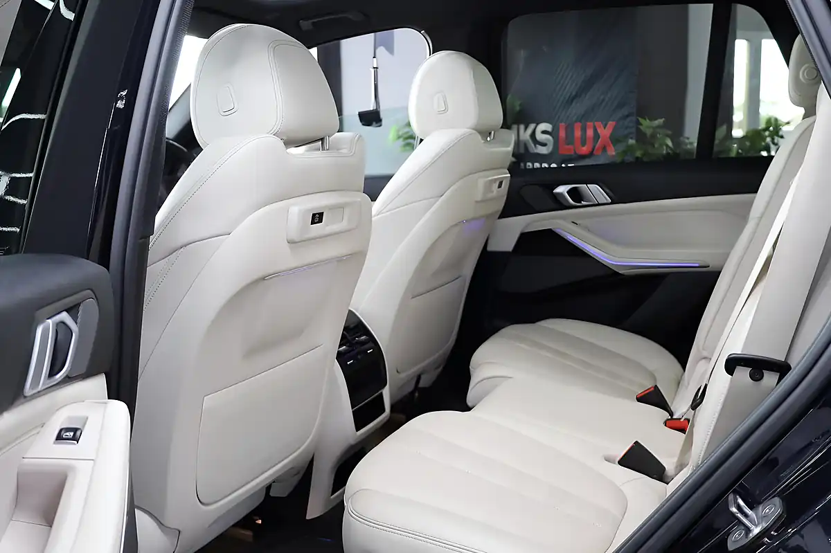 Used 2019 BMW X5 M Sport Black - Interior and Exterior details 19