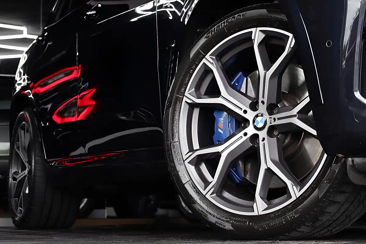 Used 2019 BMW X5 M Sport Black - Interior and Exterior details 2