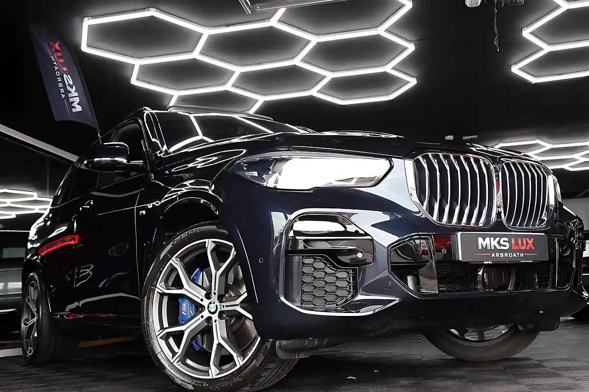 Used 2019 BMW X5 M Sport Black - Interior and Exterior details 3