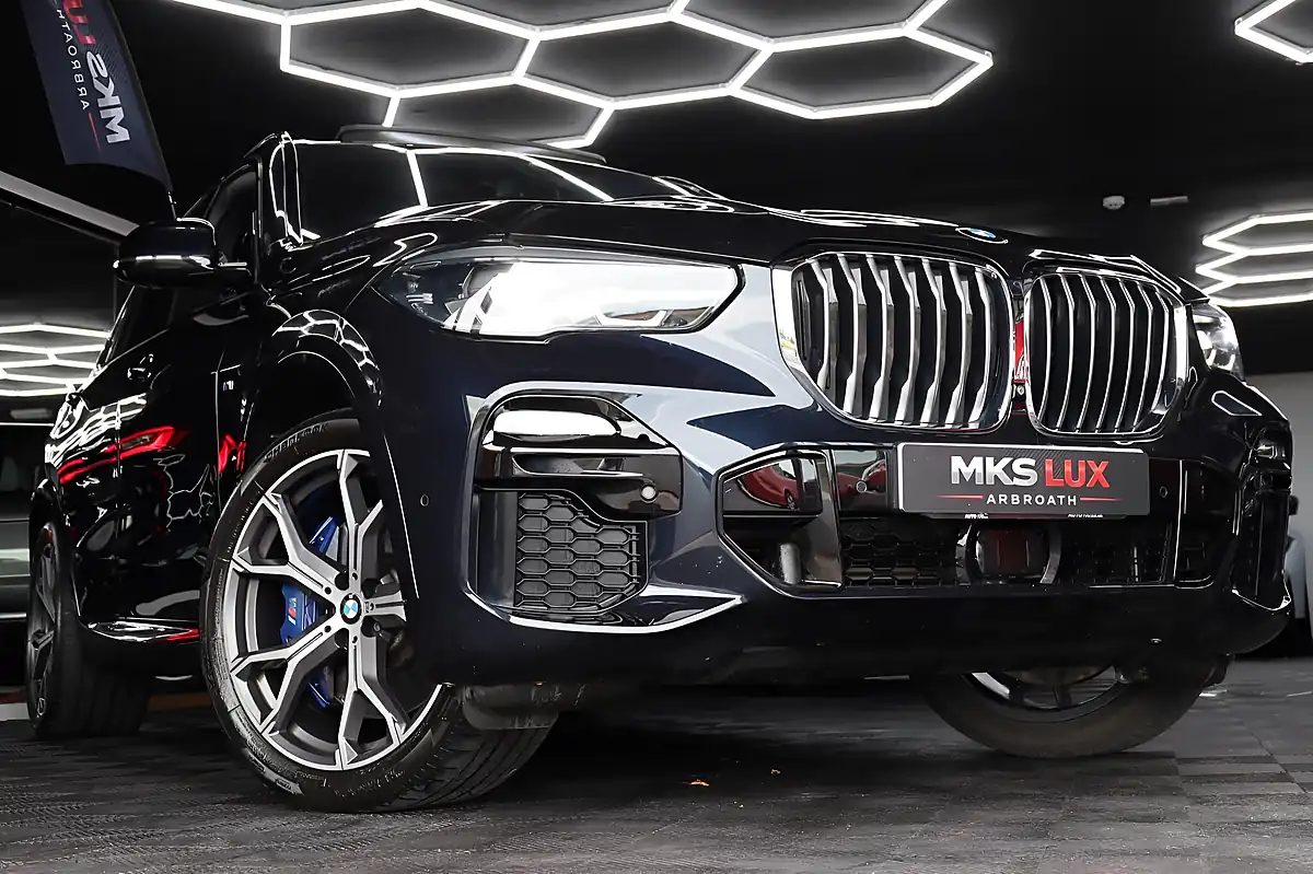 Used 2019 BMW X5 M Sport Black - Interior and Exterior details 4