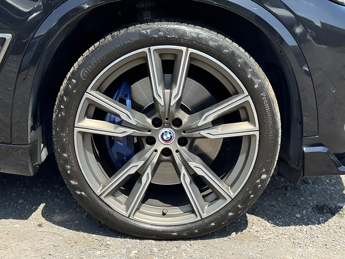 Used 2019 BMW X5 M Sport Black - Interior and Exterior details 10