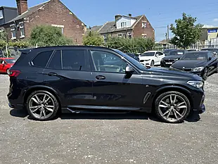 Used 2019 BMW X5 M Sport Black - Interior and Exterior details 8