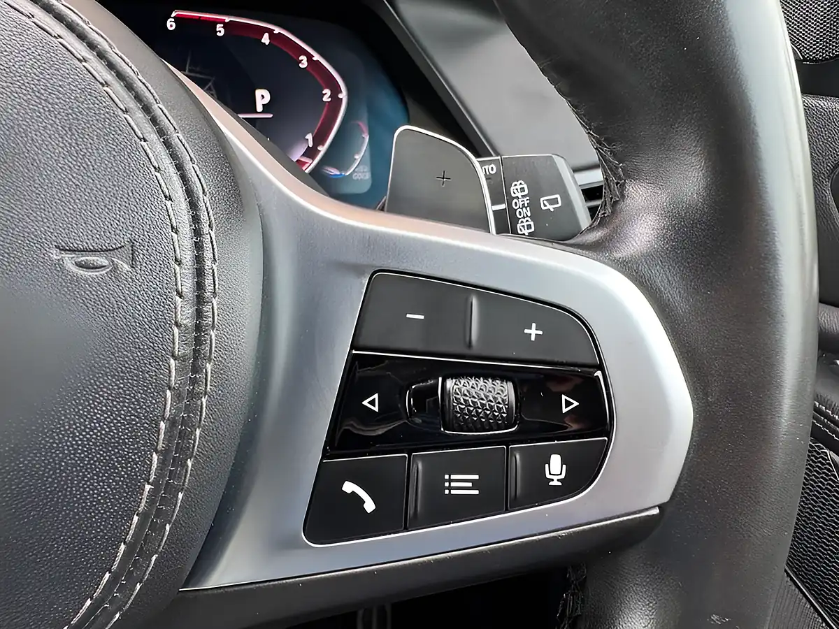 Used 2019 BMW X5 M Sport Black - Interior and Exterior details 17