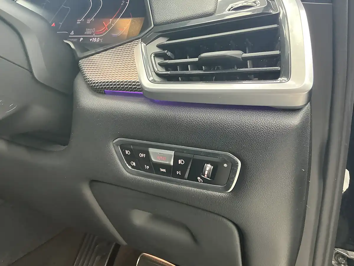 Used 2019 BMW X5 M Sport Black - Interior and Exterior details 19