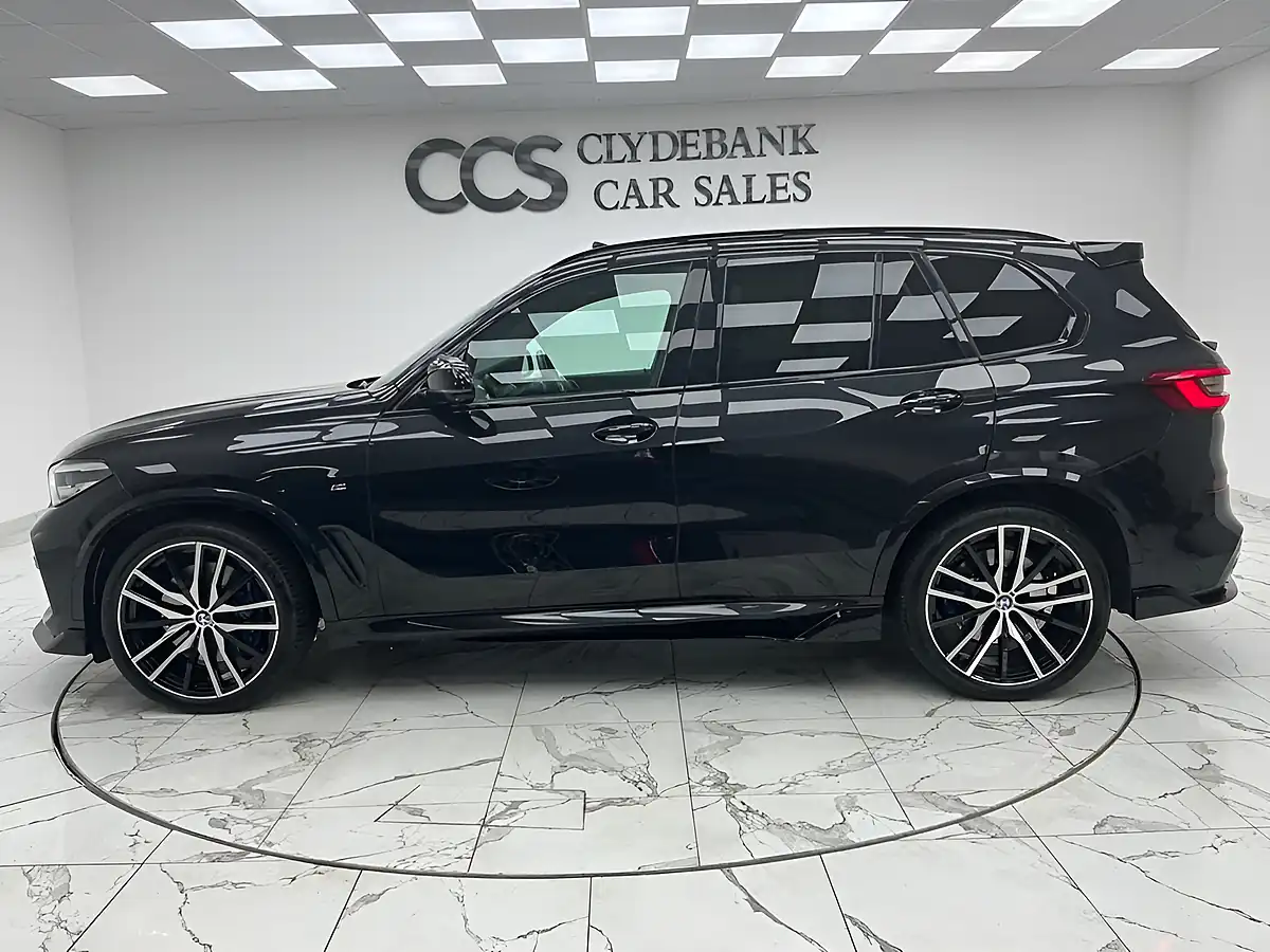 Used 2019 BMW X5 M Sport Black - Interior and Exterior details 6