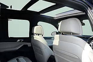 Used 2019 BMW X5 M Sport Black Sapphire - Interior and Exterior details 13