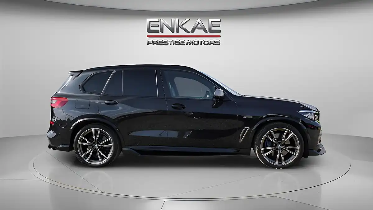 Used 2019 BMW X5 M Sport Black Sapphire - Interior and Exterior details 3