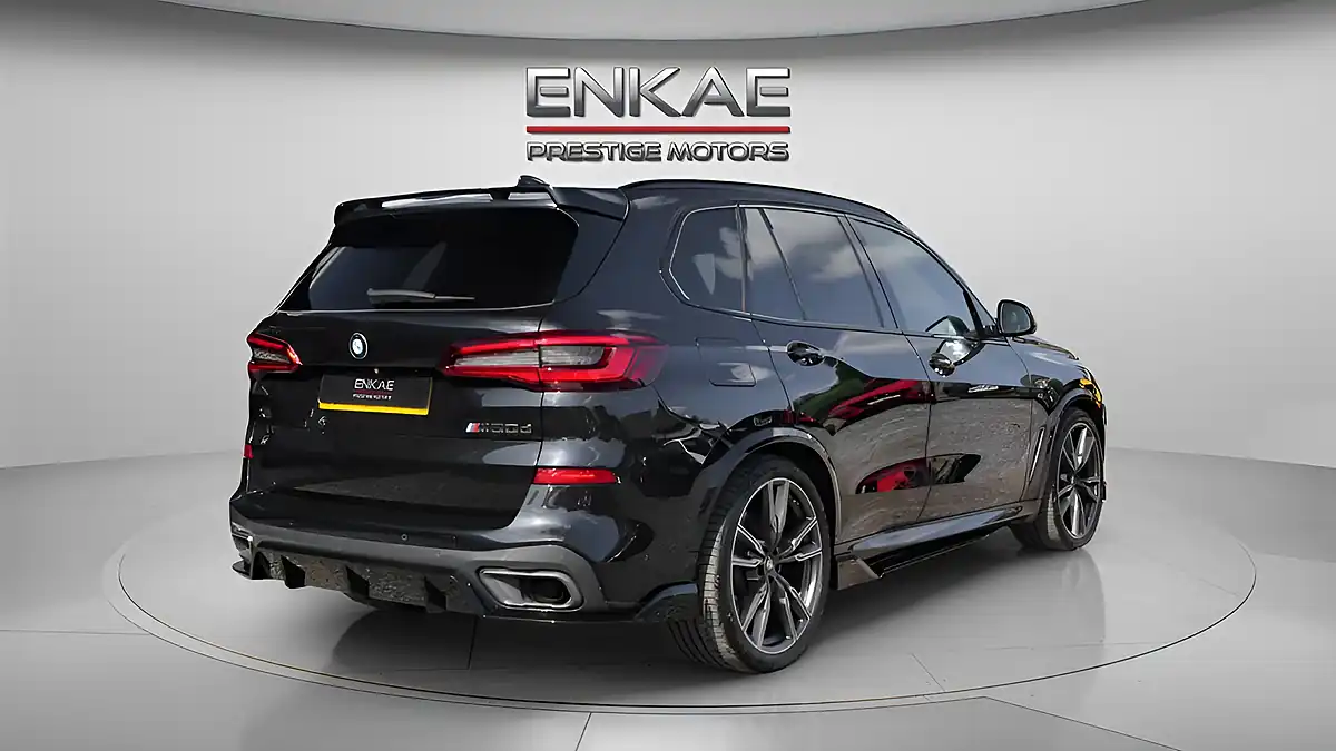 Used 2019 BMW X5 M Sport Black Sapphire - Interior and Exterior details 4