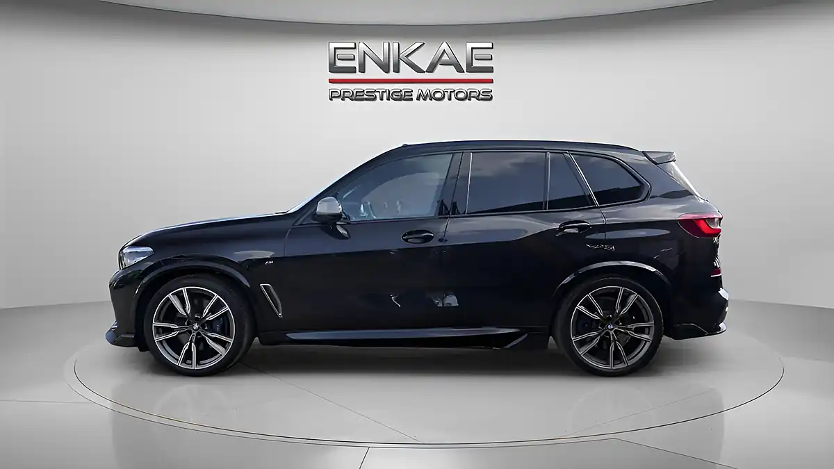 Used 2019 BMW X5 M Sport Black Sapphire - Interior and Exterior details 7