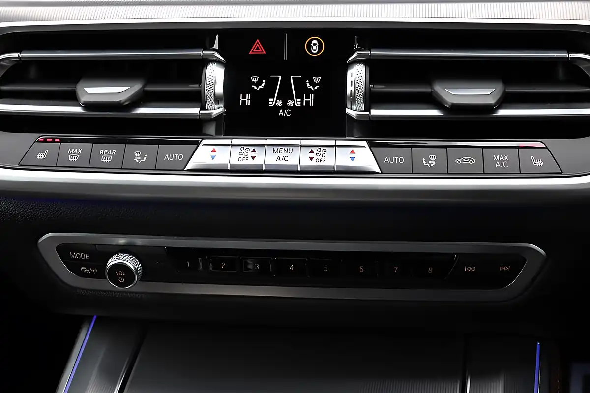 Used 2019 BMW X5 M Sport Black Sapphire - Interior and Exterior details 13