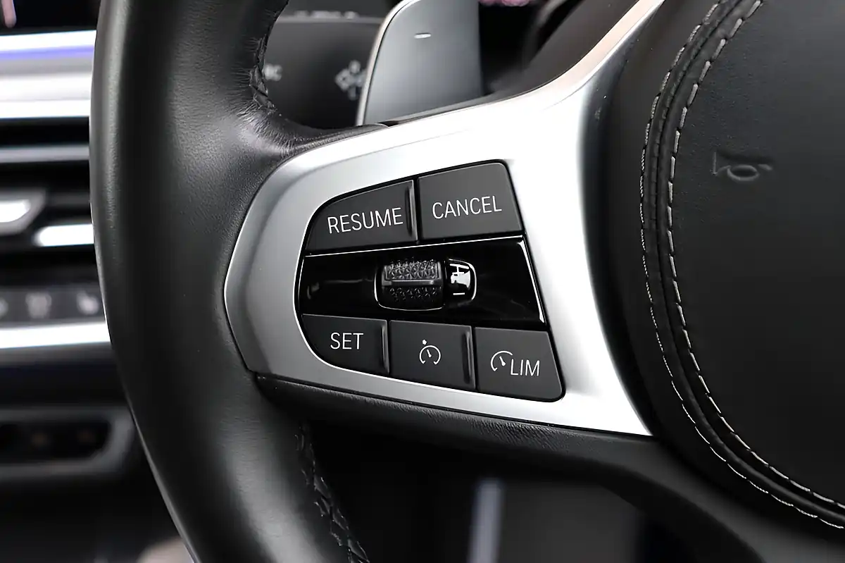 Used 2019 BMW X5 M Sport Black Sapphire - Interior and Exterior details 17