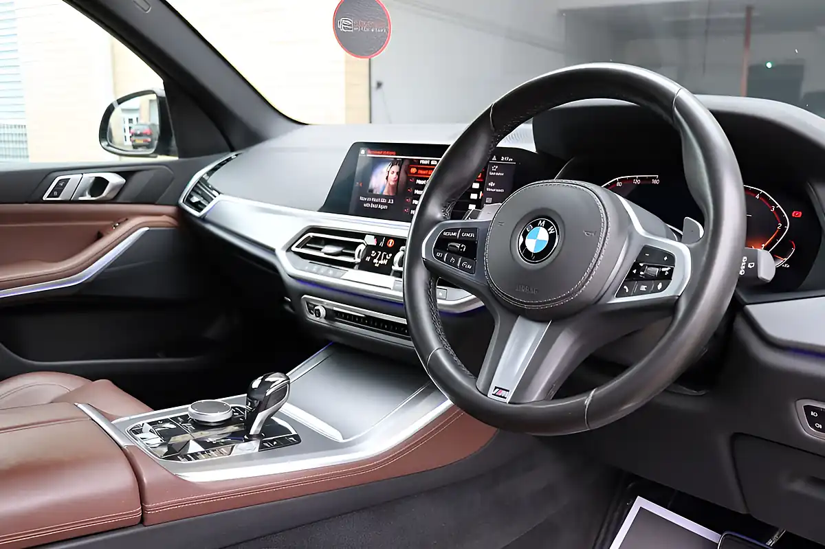 Used 2019 BMW X5 M Sport Black Sapphire - Interior and Exterior details 2
