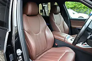 Used 2019 BMW X5 M Sport Black Sapphire - Interior and Exterior details 4