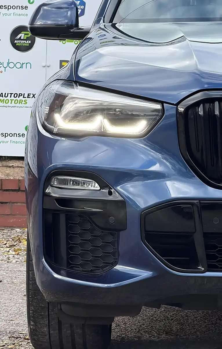 Used 2019 BMW X5 M Sport Blue - Interior and Exterior details 18