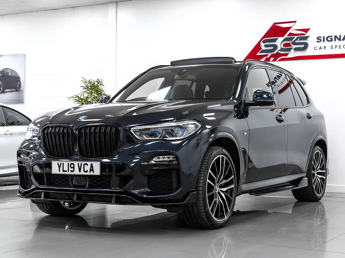 Used 2019 BMW X5 M Sport Carbon Black - Interior and Exterior details 2