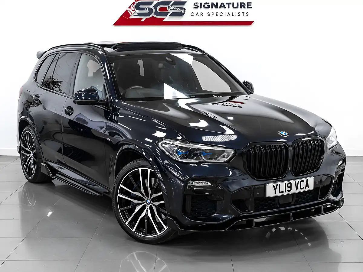 Used 2019 BMW X5 M Sport Carbon Black - Interior and Exterior details 8