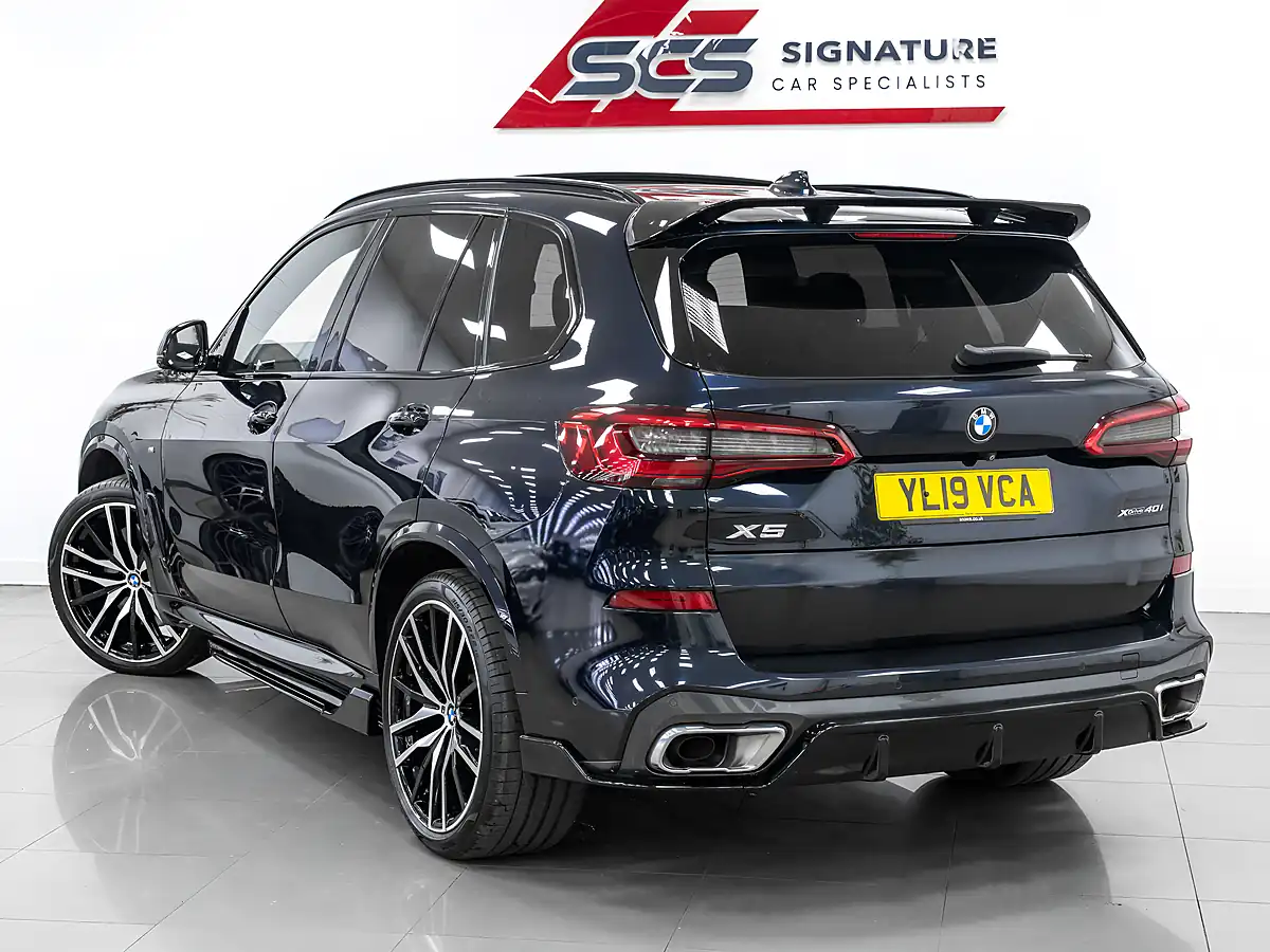 Used 2019 BMW X5 M Sport Carbon Black - Interior and Exterior details 9