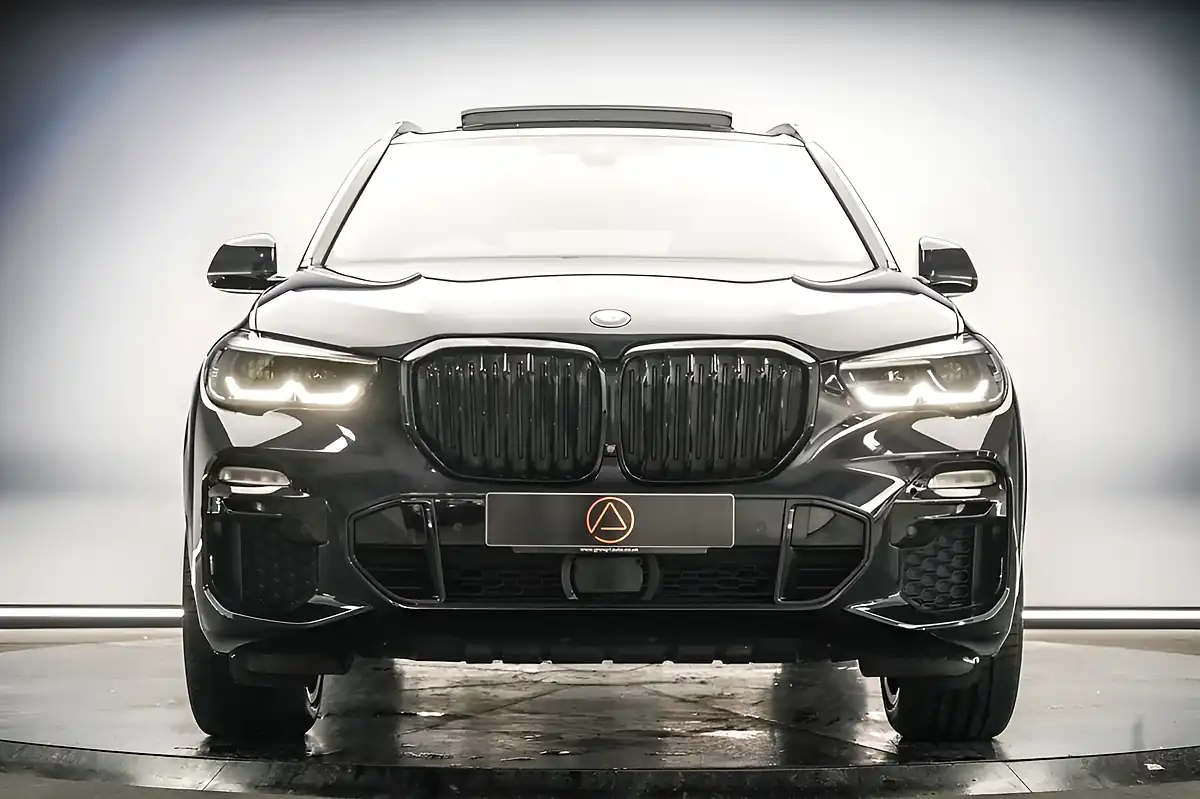 Used 2019 BMW X5 M Sport Carbon Black - Interior and Exterior details 11