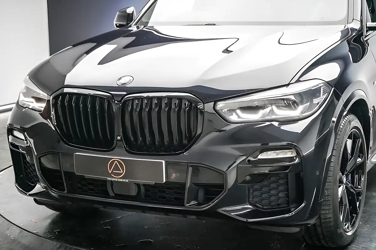 Used 2019 BMW X5 M Sport Carbon Black - Interior and Exterior details 12