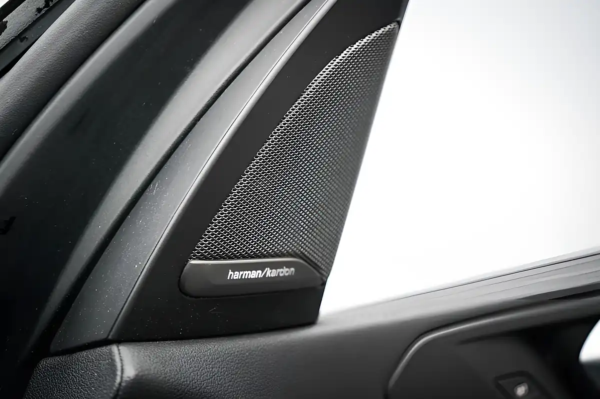 Used 2019 BMW X5 M Sport Carbon Black - Interior and Exterior details 9