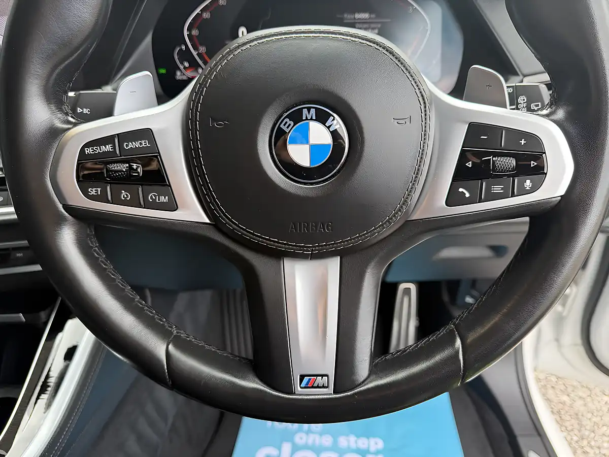 Used 2019 BMW X5 M Sport White - Interior and Exterior details 15