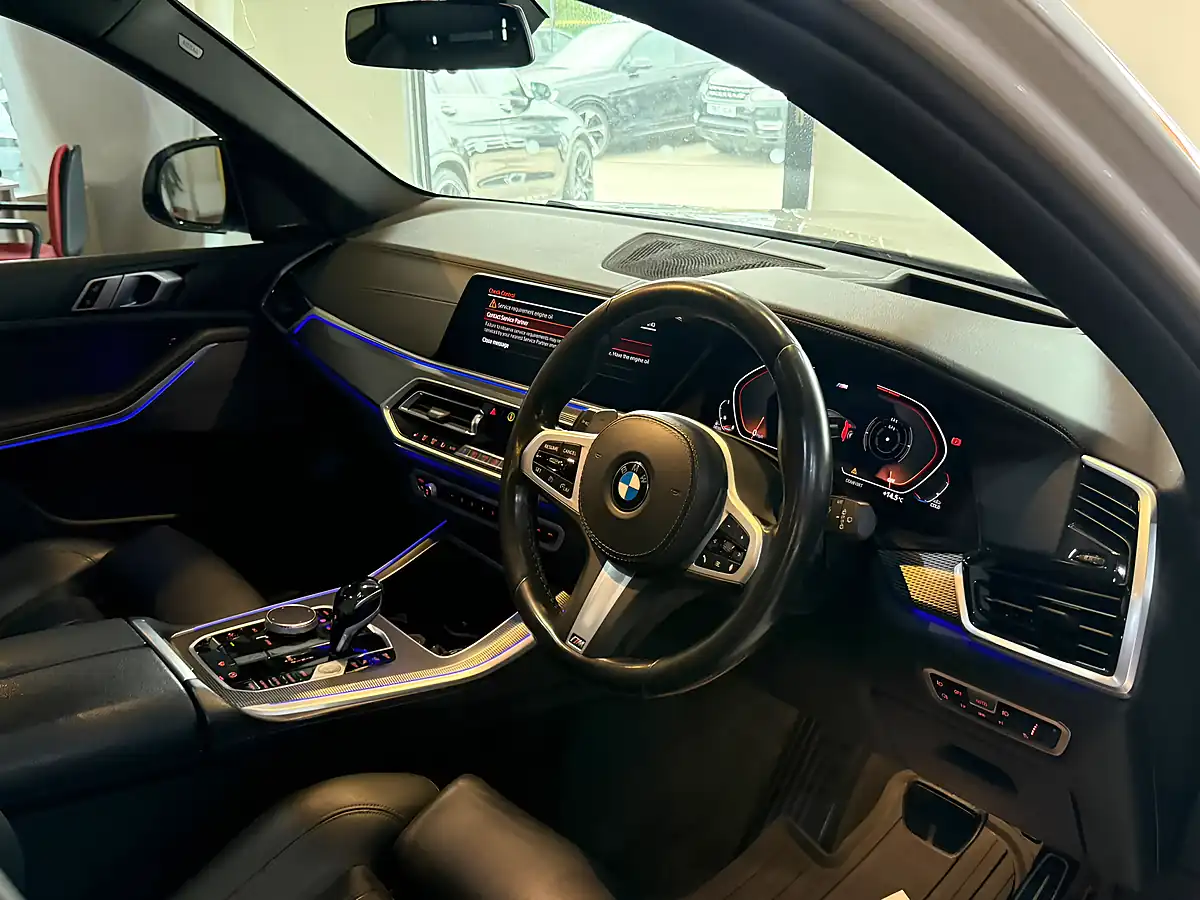 Used 2019 BMW X5 M Sport White - Interior and Exterior details 13