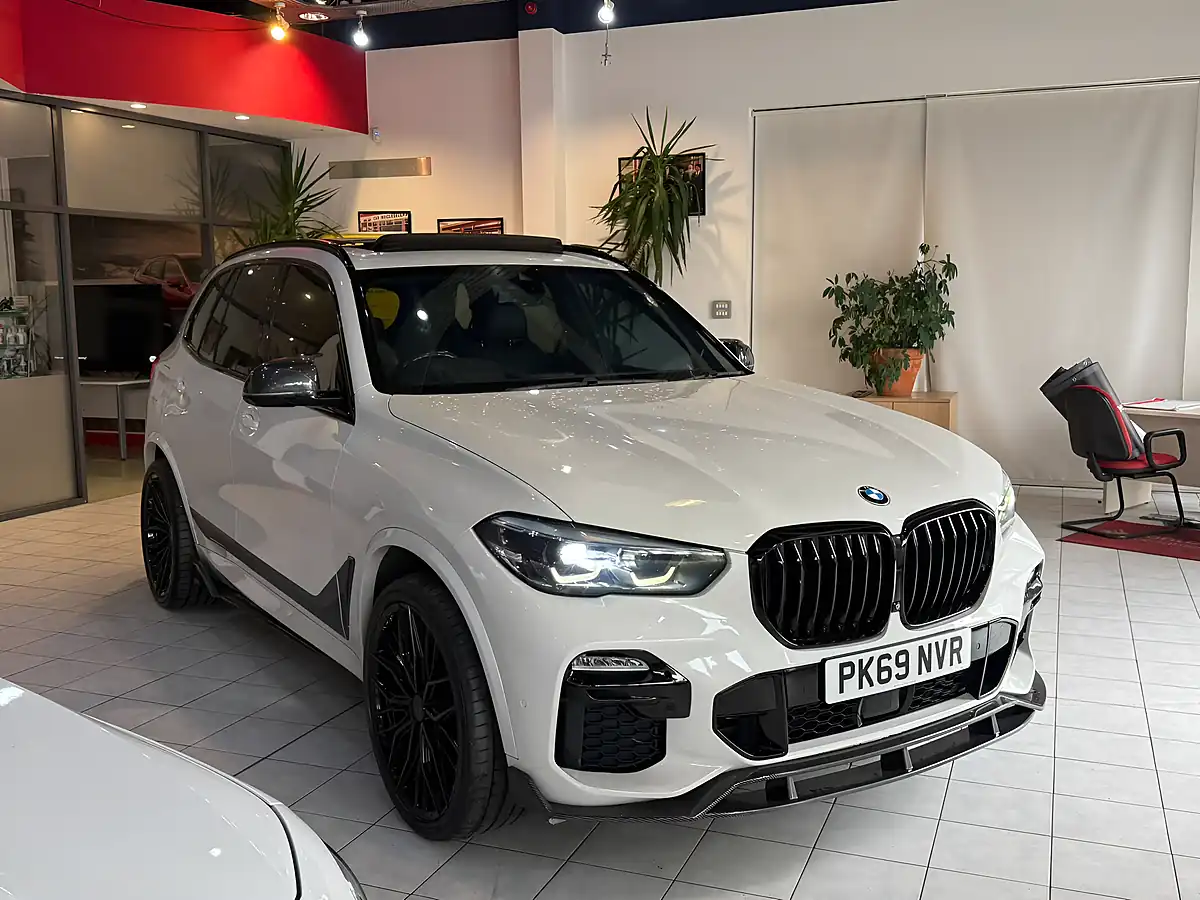 Used 2019 BMW X5 M Sport White - Interior and Exterior details 2