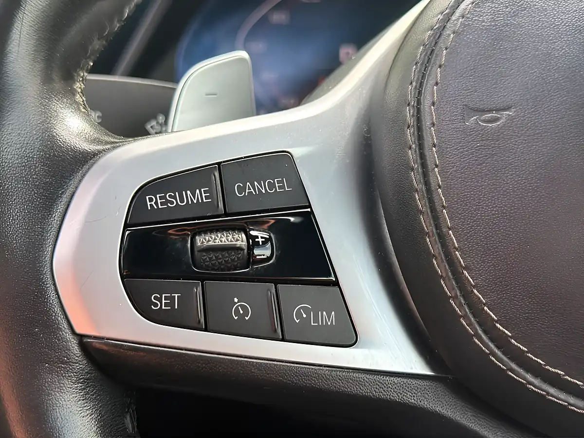 Used 2019 BMW X5 M Sport White - Interior and Exterior details 13