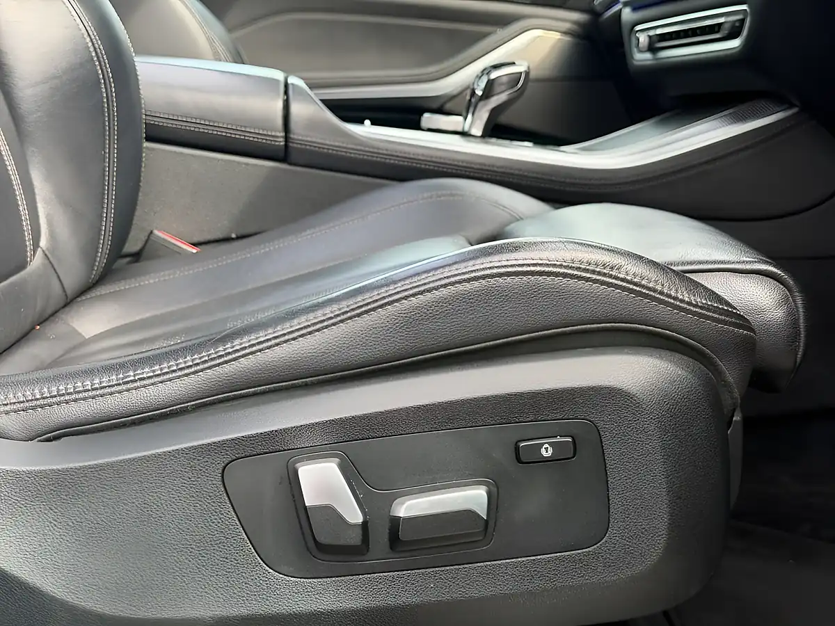 Used 2019 BMW X5 M Sport White - Interior and Exterior details 18