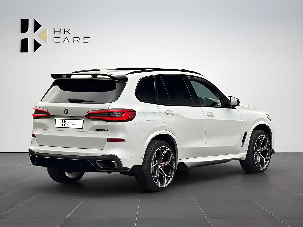 Used 2019 BMW X5 M Sport White - Interior and Exterior details 4