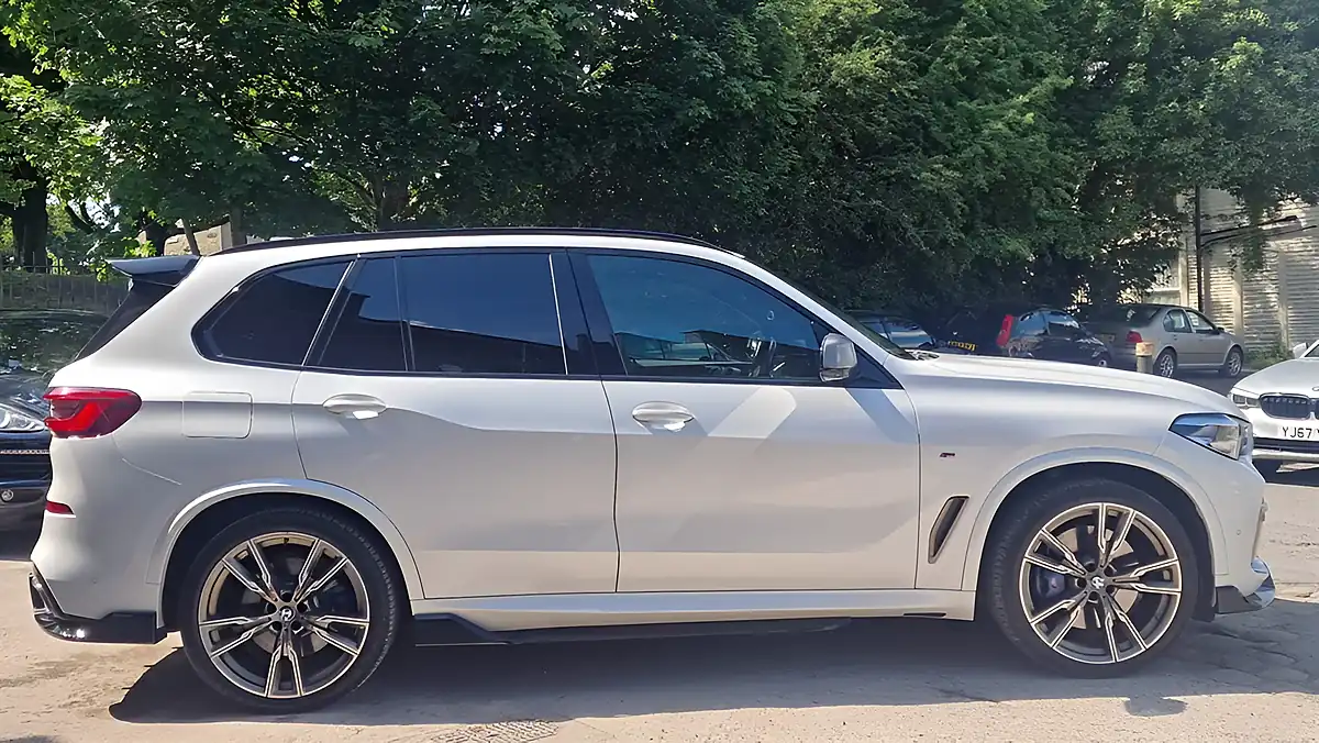 Used 2019 BMW X5 M Sport White - Interior and Exterior details 2