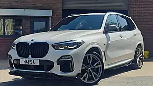 Used 2019 BMW X5 M Sport White - Interior and Exterior details 5