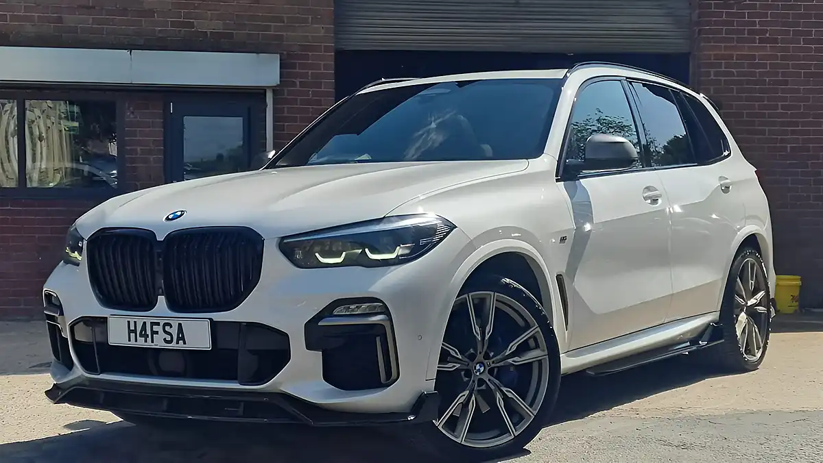 Used 2019 BMW X5 M Sport White - Interior and Exterior details 5