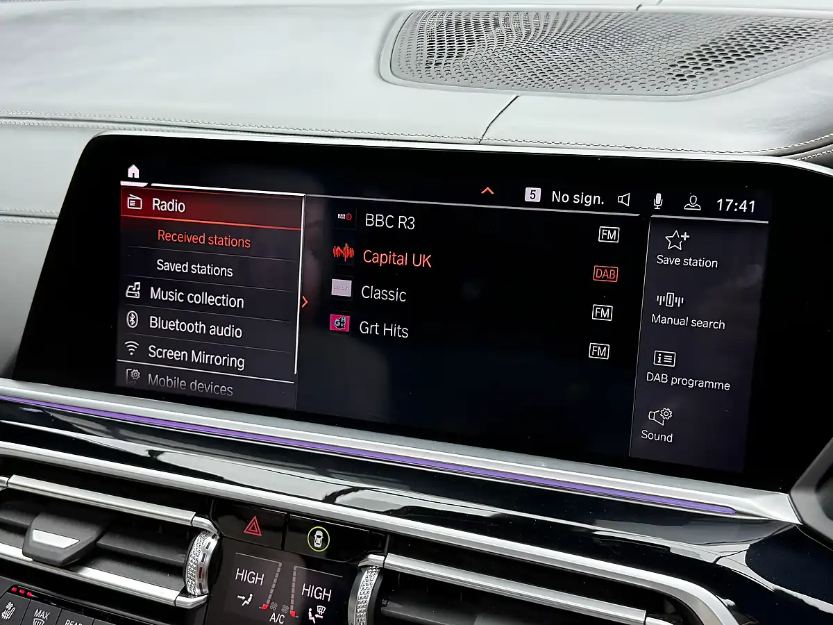 Used 2019 BMW X5 Purple - Interior and Exterior details 14