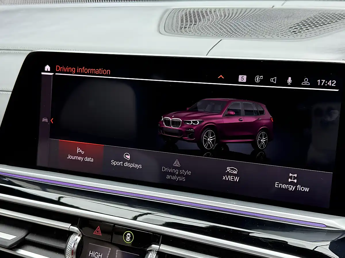 Used 2019 BMW X5 Purple - Interior and Exterior details 15