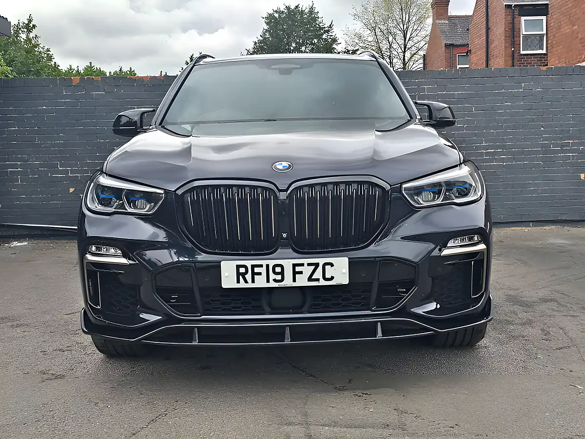 Used 2019 BMW X5 Xdrive Black - Interior and Exterior details 11