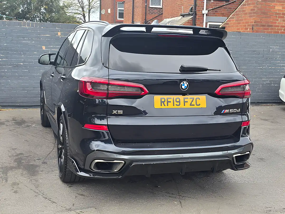 Used 2019 BMW X5 Xdrive Black - Interior and Exterior details 8