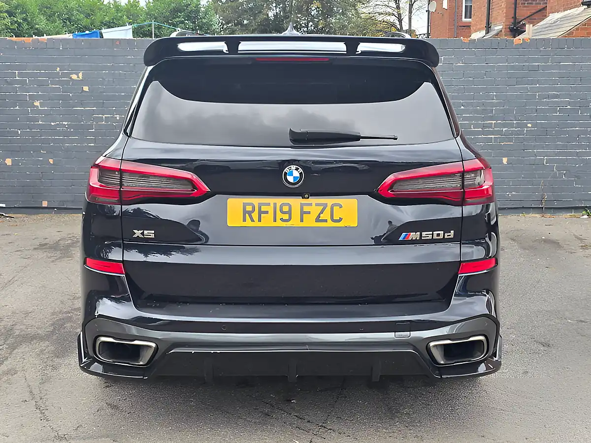 Used 2019 BMW X5 Xdrive Black - Interior and Exterior details 9