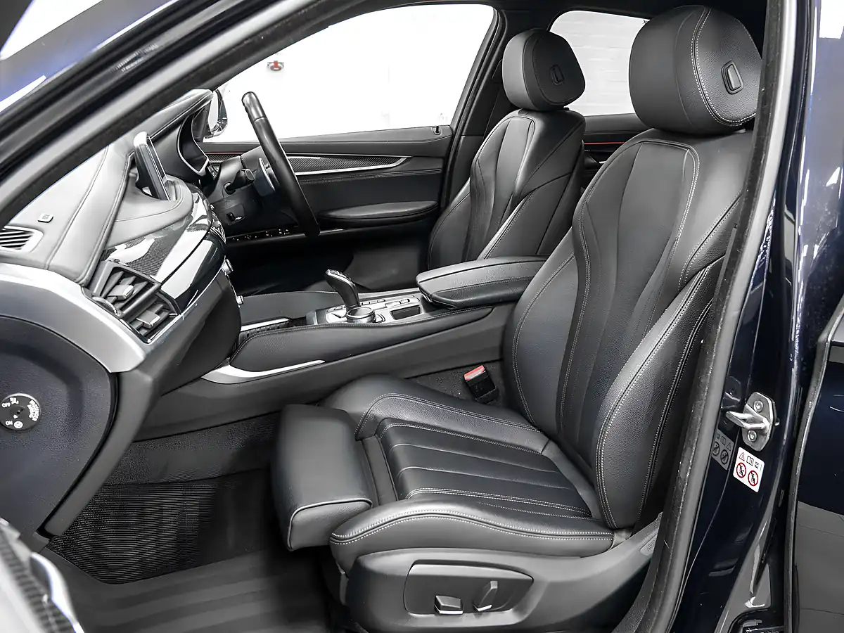Used 2019 BMW X6 M Sport Edition Carbon Black - Interior and Exterior details 13