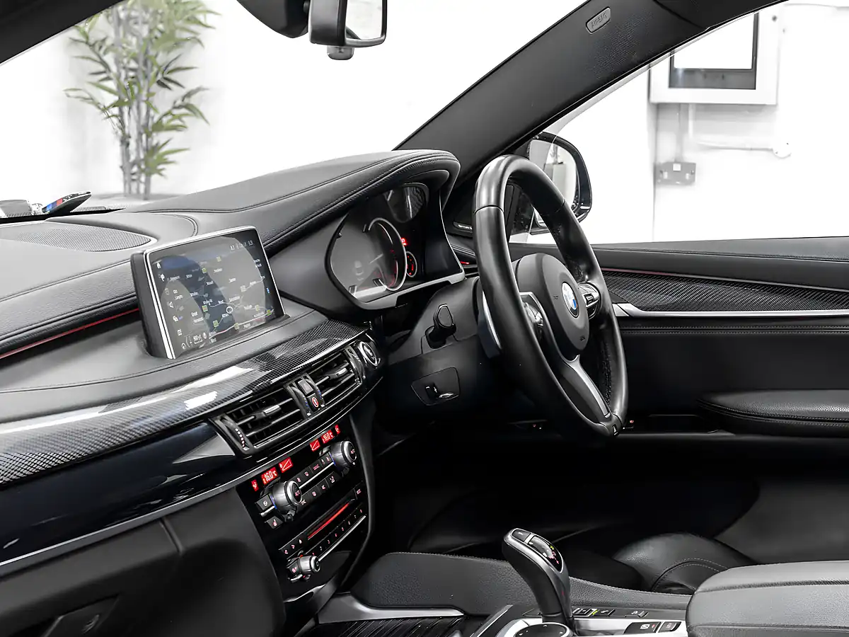 Used 2019 BMW X6 M Sport Edition Carbon Black - Interior and Exterior details 17