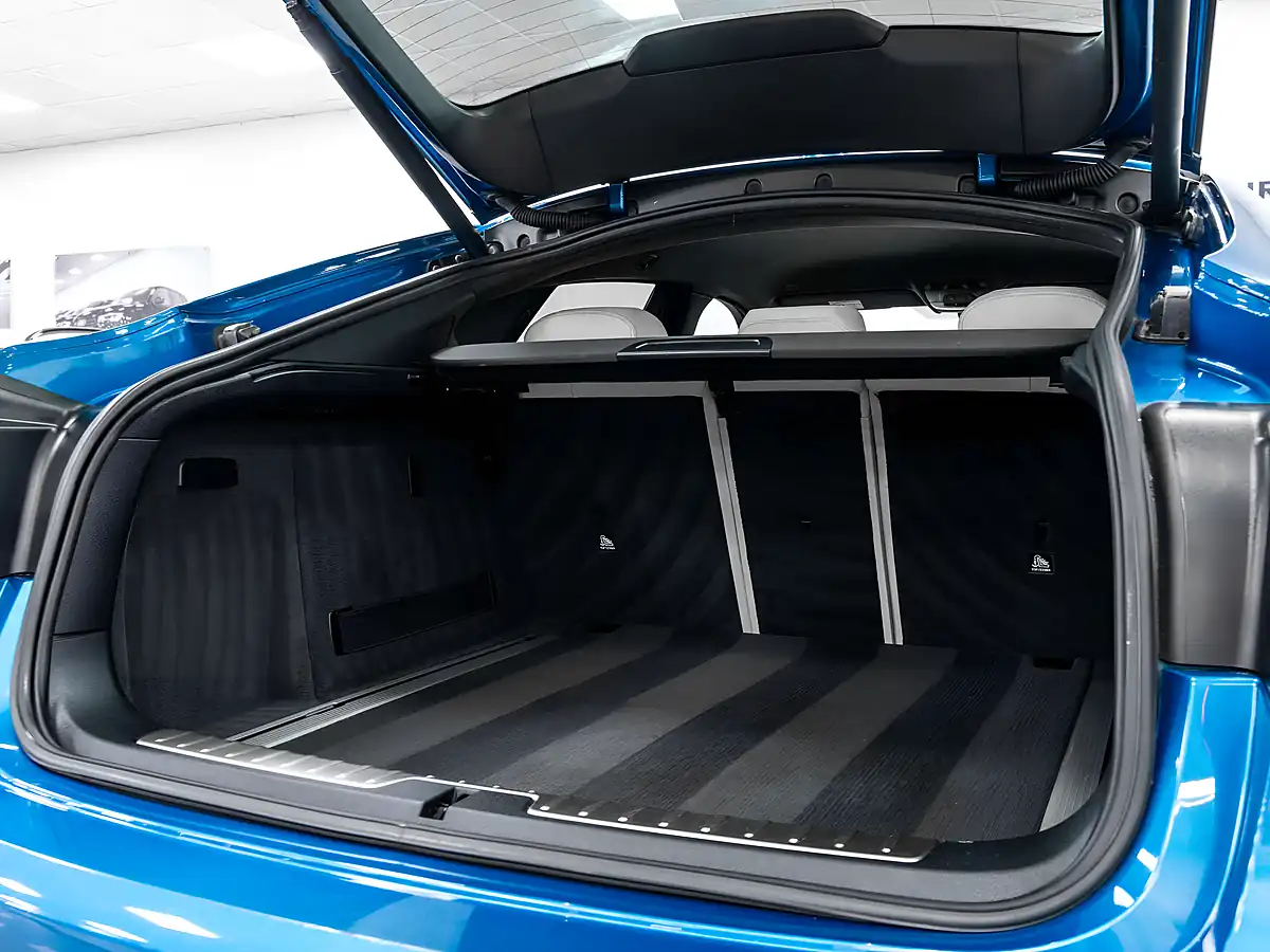 Used 2019 BMW X6 M Sport Edition Long Beach Blue - Interior and Exterior details 14