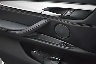 Used 2019 BMW X6 M Sport Mineral White - Interior and Exterior details 13