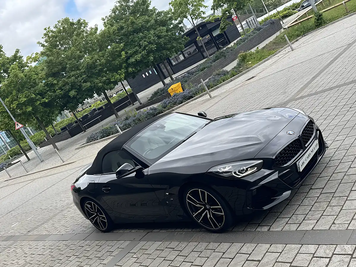 Used 2019 BMW Z4 M Sport Black - Interior and Exterior details 17