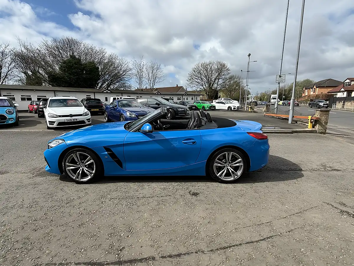 Used 2019 BMW Z4 M Sport Blue - Interior and Exterior details 9