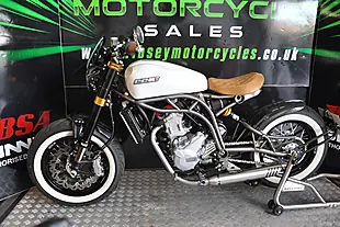 Used 2019 Ccm Spitfire Limited Edition Silver - Interior and Exterior details 4