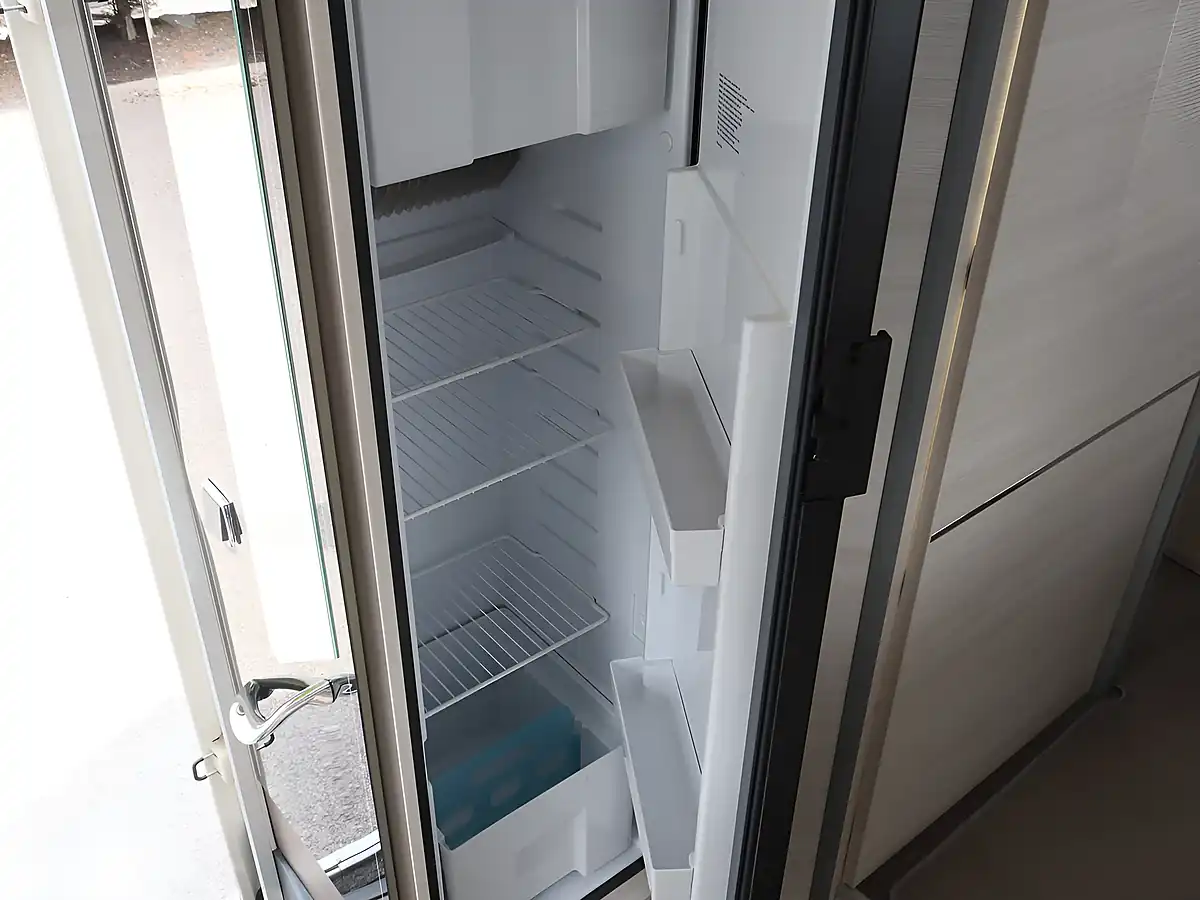 Used 2019 Chausson 768 Welcome Premium Welcome Premium White - Interior and Exterior details 19