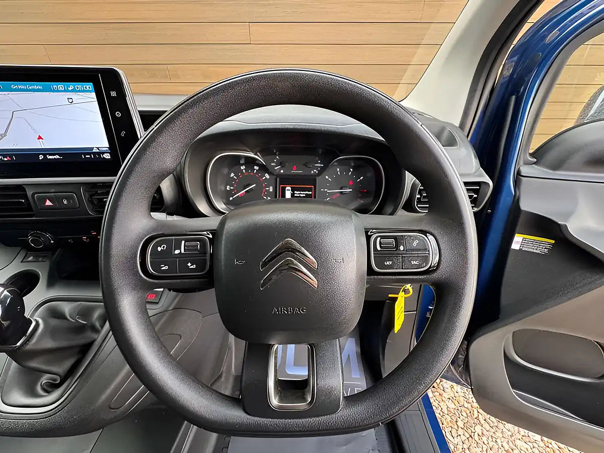 Used 2019 Citroen Berlingo 1000 Driver Blue Blue - Interior and Exterior details 19