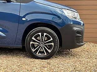 Used 2019 Citroen Berlingo 1000 Driver Blue Blue - Interior and Exterior details 9