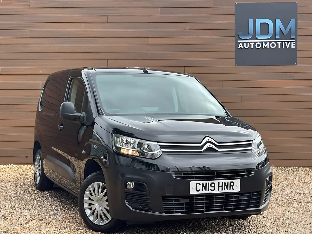 Used 2019 Citroen Berlingo 650 Enterprise Black - Front View